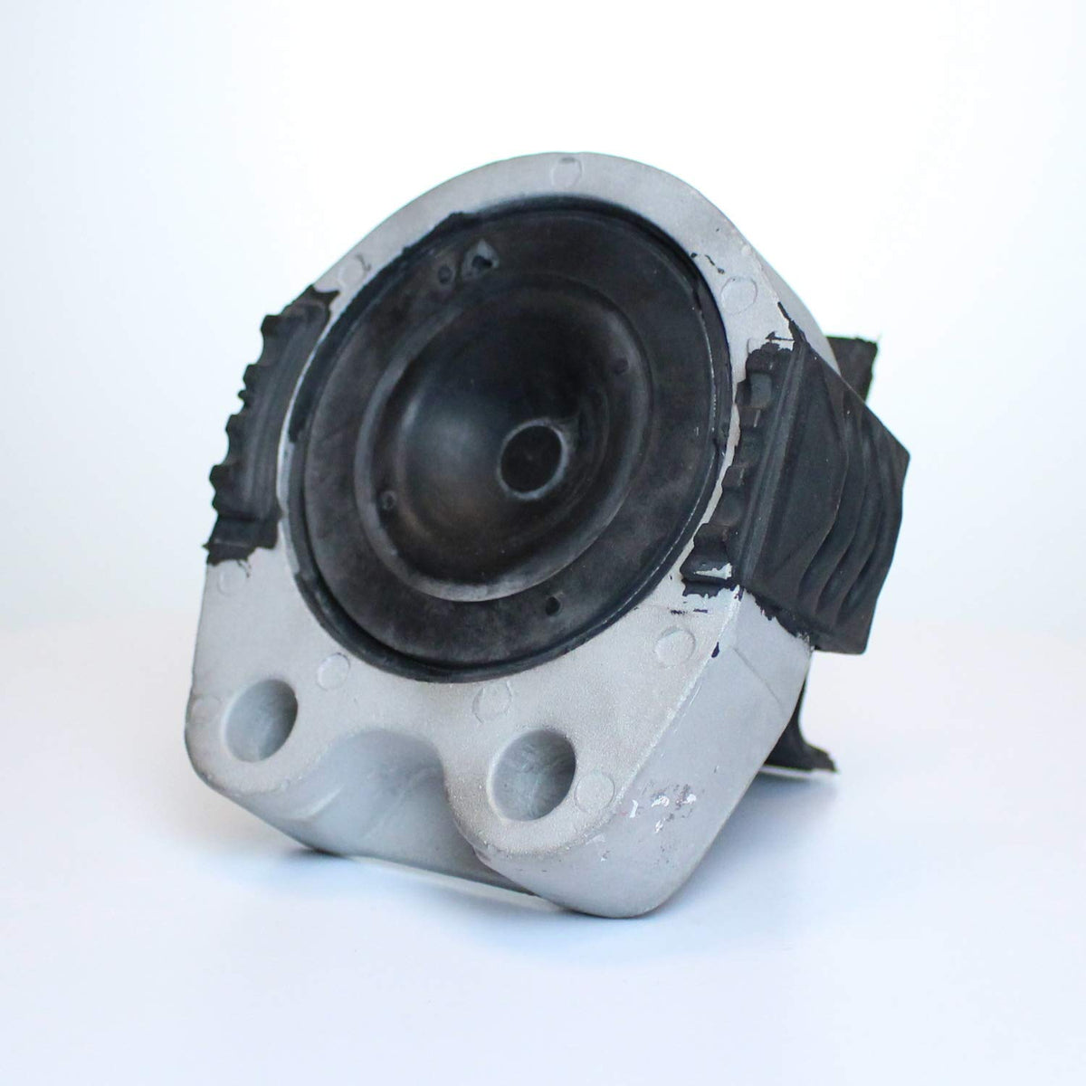 DEA PRODUCTS A5312 DEA A5312 Front Right Engine Mount Bushing