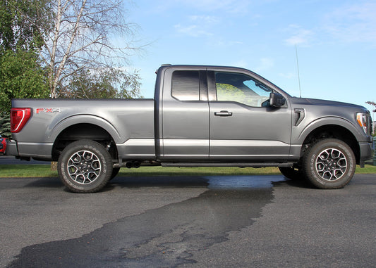 FLOWMASTER 718116 Flowmaster 718116 FlowFX Cat-Back Exhaust Kit 3 to 2.5 Inch Dual Same Side Exit 409 Stainless Steel 4 Inch Black Ceramic Coat 304 Stainless Steel Tips Compatible with 2020-2024 Ford F-150 2.7 3.5 5.0L