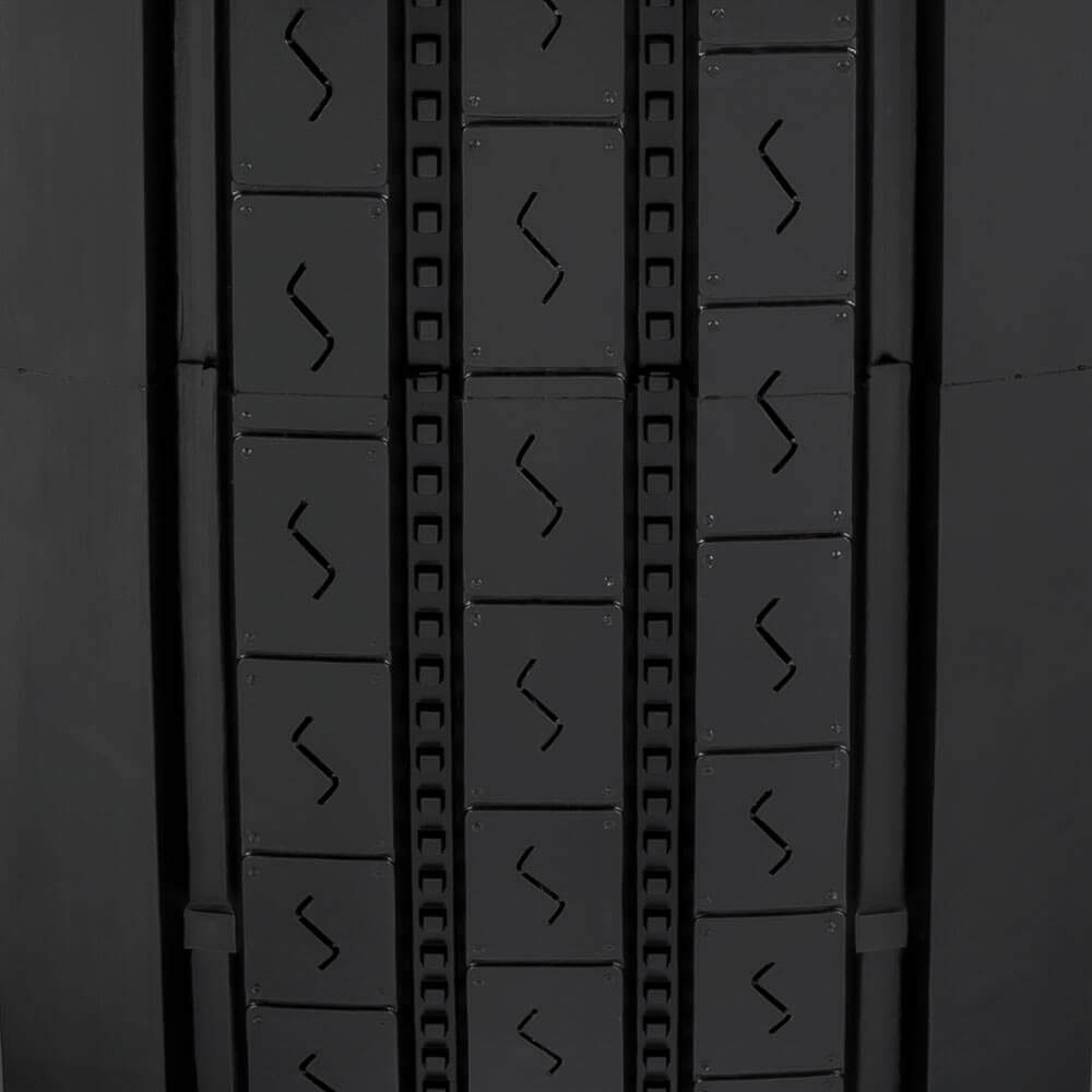 Carlisle CSL 16 ST225/75R15 tire