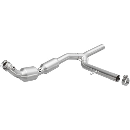 MAGNAFLOW 5481706 MagnaFlow Direct-Fit Catalytic Converter 5481706 (CARB Compliant)