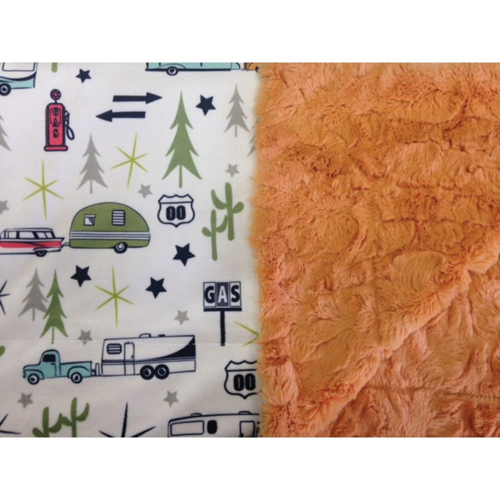 CAMP CASUAL CC-005RT Throw Blanket for Camping - Plush Reversible Camping Blanket for Indoor & Outdoor Settings - Machine Washable Soft Blanket - 100% Polyester Cozy Blanket with Retro-Inspired Patterns, Camp Casual