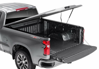 RealTruck UC1178L-G1W RealTruck UnderCover Elite LX One-Piece Truck Bed Tonneau Cover – UC1178L-G1W – Fits 2019 - 2021/2024 Chevy Silverado 1500 G1W(WA140X) - Abalone White (does not fit Carbon Bed) 5' 10" Bed (69.9")
