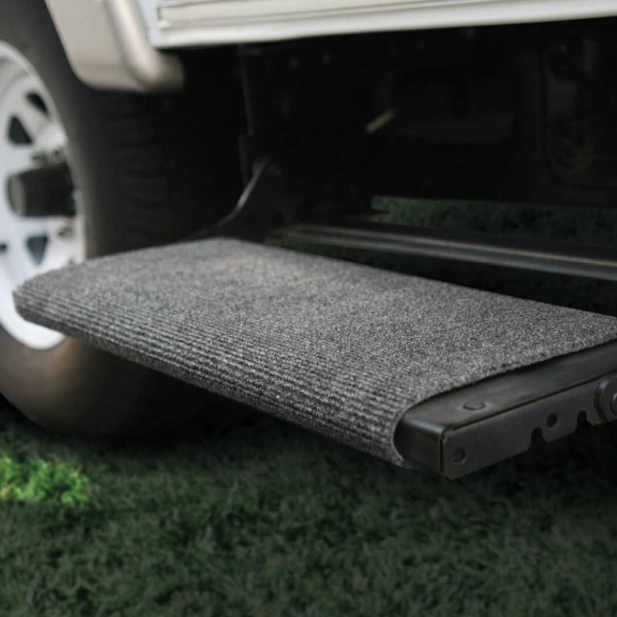 CAMCO 42925 Camco Wrap Around RV Step Rug - for Manual & Electric RV Steps - Easy Install, No Tools Required - Fits 18" Wide RV Steps - Weather-Resistant (42925)