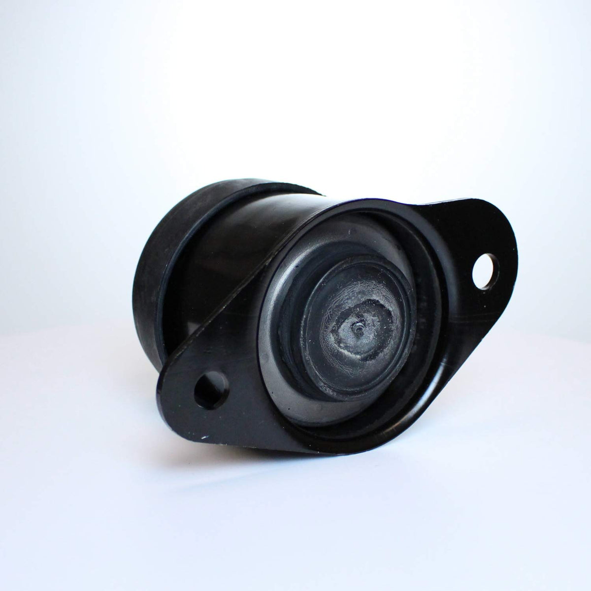 DEA PRODUCTS A4517 dea A4517 Front Right Engine Mount, Black