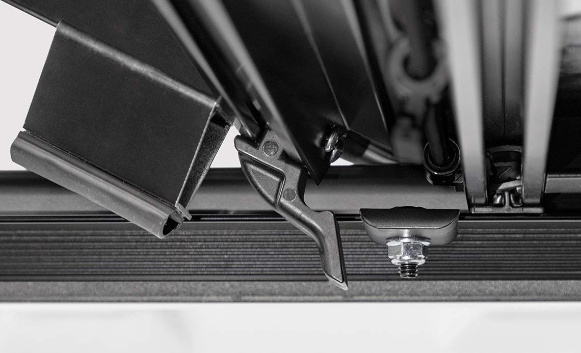 ACI B3010019 ACI Lomax Folding 15-20 Ford F-150 5.6' Box Hard Tonneau Cover Black Urethane