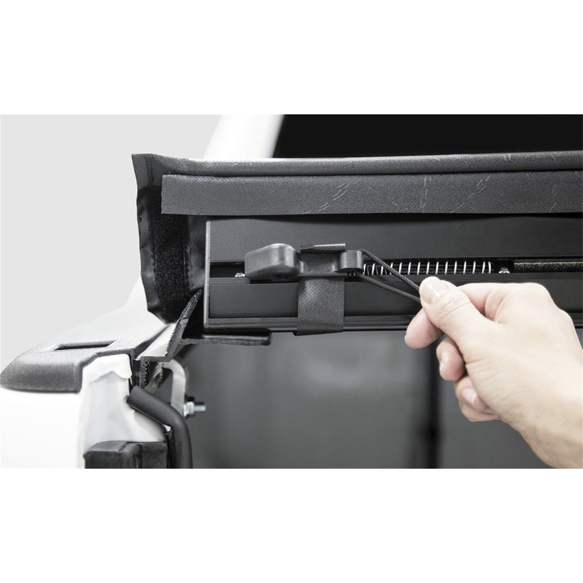 Access 32389 Access 32389 Lite Rider Roll Up Tonneau Cover