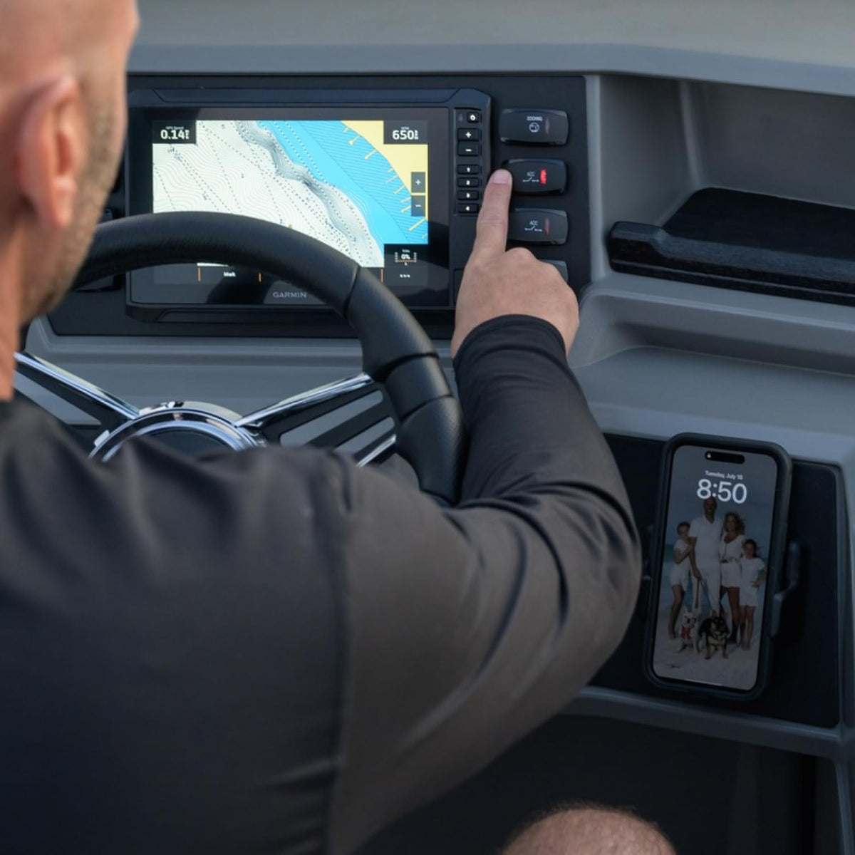 SCANSTRUT SC-CW-11F ROKK Wireless - Nano 10W. Waterproof Wireless Compact Phone Charging Mount 12/24V Available Q1 2023