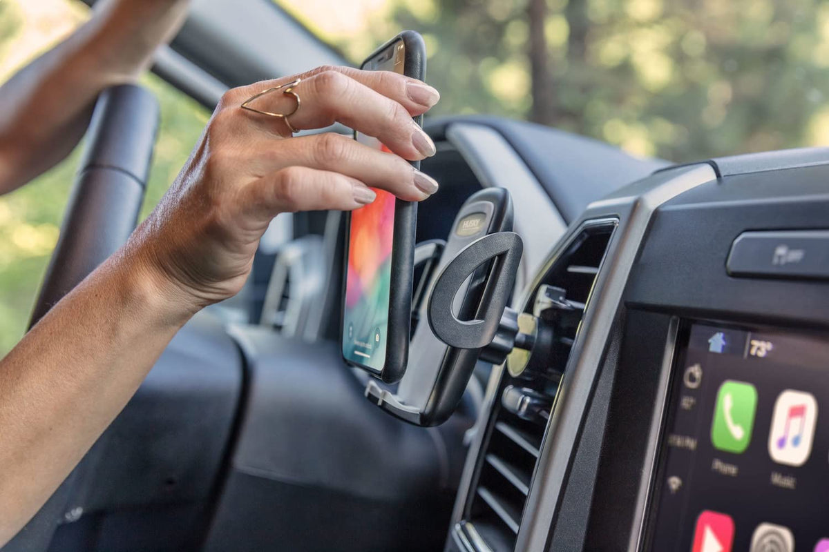 Husky Liners 87000 Claw Air Vent Cell Phone Holder
