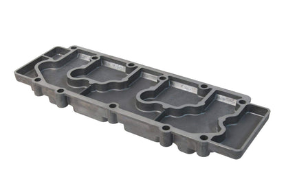 URO PARTS 93010511605 URO Parts 93010511605 Valve Cover, Lower Left/Right; "Turbo" style lower valve cover, with SurTec 650 passivation treatment for corrosion resistance.