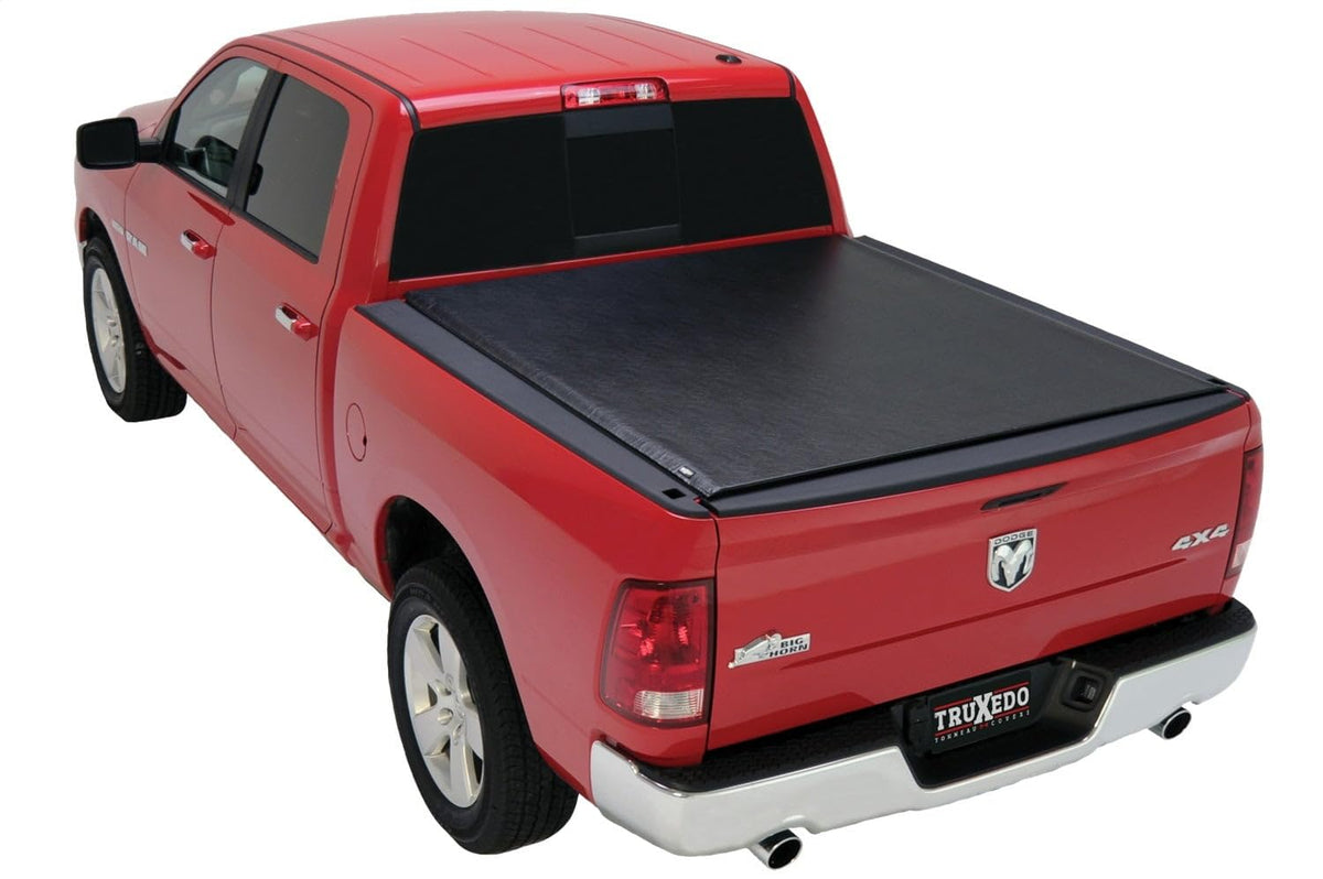 TRUXEDO 587001 RealTruck TruXedo 587001 RealTruck TruXedo® Lo Pro Qt Roll-Up Tonneau Cover Fits Ram 1500, Black