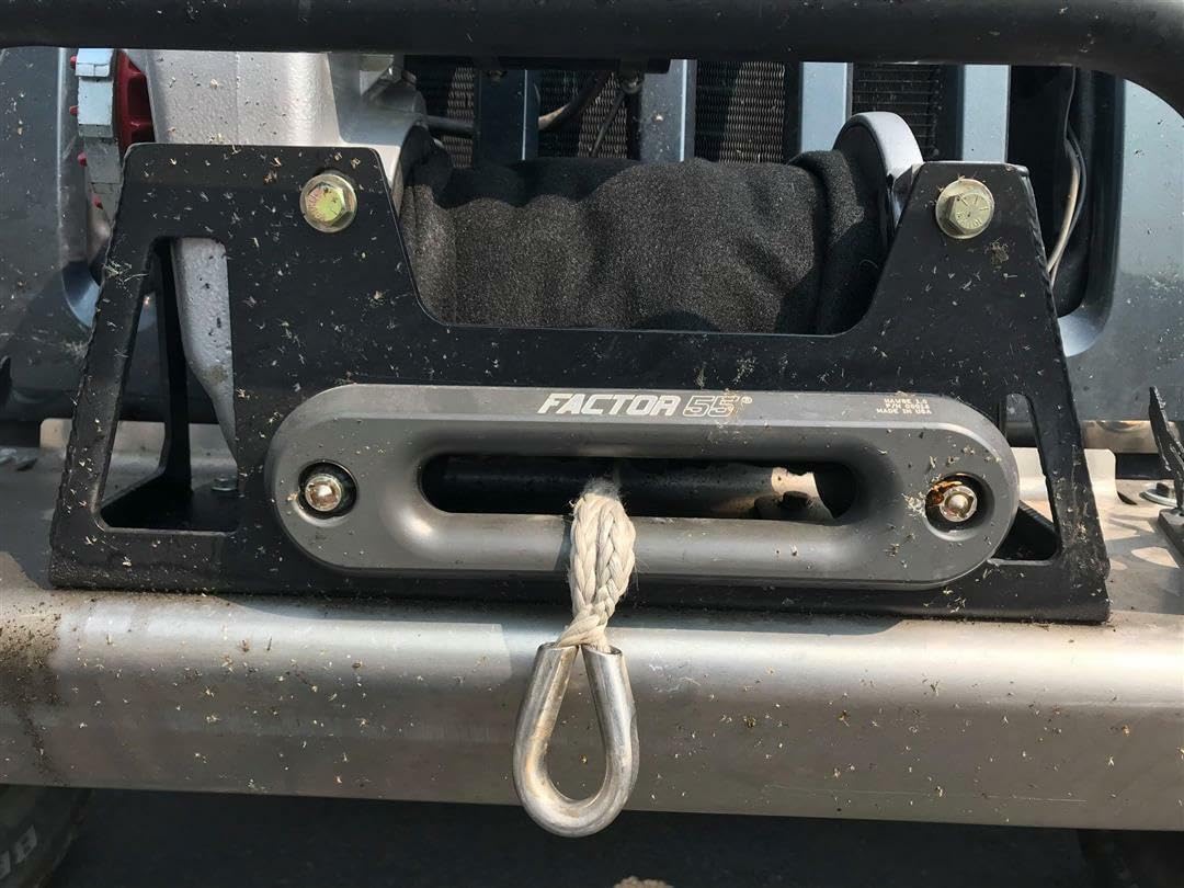 FACTOR 55 00450-06 Factor 55 Loop Guard Standard (Truck/SUV), Fits Steel Cable/Rope to 7/16 Diameter - Gray