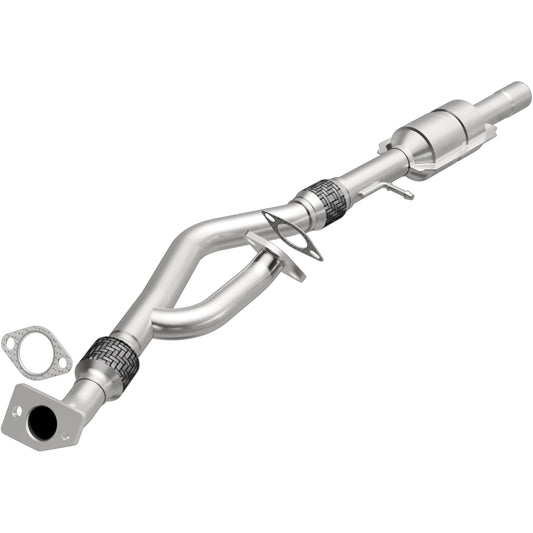 MAGNAFLOW 23859 MagnaFlow Exhaust Products Catalytic Converter 23859: HM Grade, Direct-Fit, For 2001-2004 Hyundai Santa Fe (EPA Compliant)