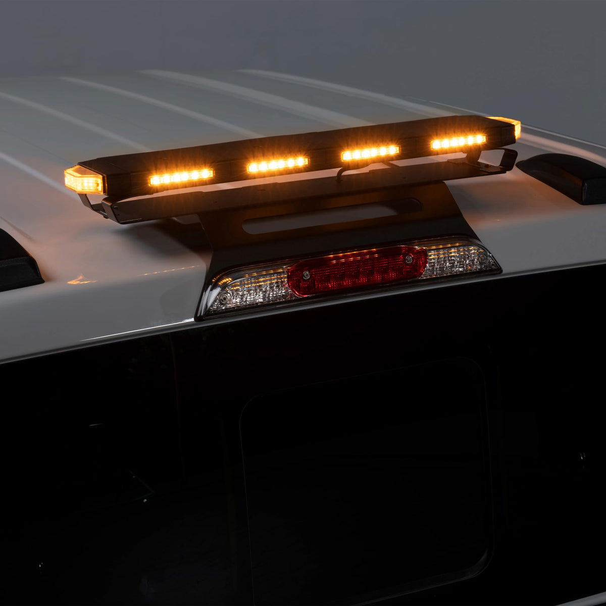 Putco 950224 Putco 24In Universal 24In Tri Color Hornet Light (Amber/Blue/White) - LED Stealth Rooftop Strobe Bar