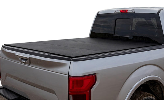 Access B3050119 Access B3050119 Acc Lomax Tri-Fold Cover