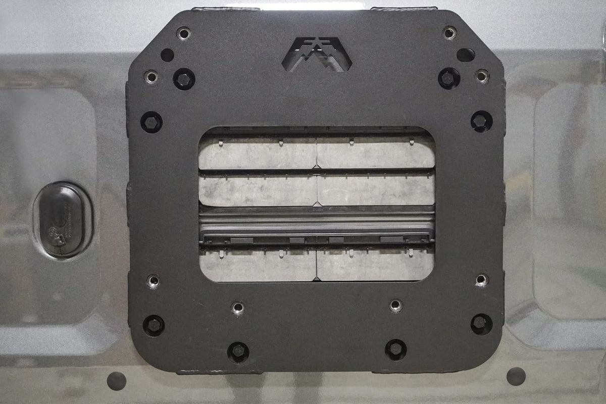 FAB FOURS FB21-Y5251T-1 Fab Fours FB21-Y5251T-1 Tire Carrier Relocation Bracket fits 21-23 Ford Bronco - 2 Stage Black Powder Coated