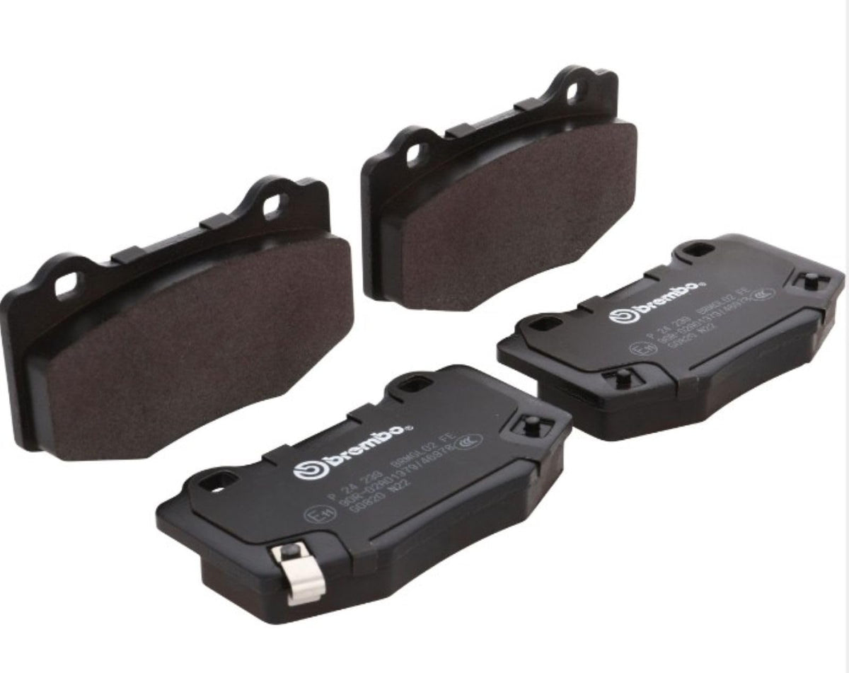 BREMBO P24239 Brembo P24239 DISCBRAKEPADSET LOWMETAL