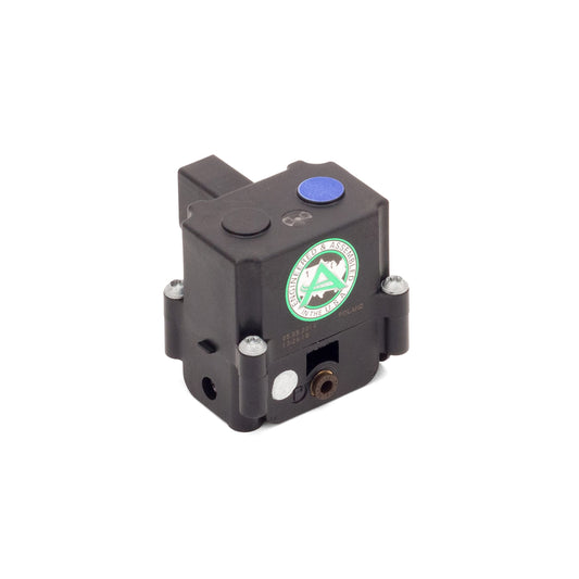 ARNOTT VB-2898 Arnott Solenoid Valve Block - 07-13 BMW X5 (E70), 09-Present BMW X6 (E71)