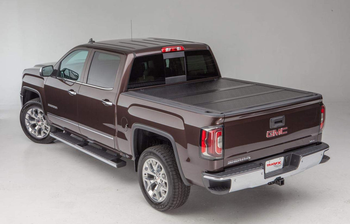 TRAILFX TFX1527 TrailFX TFX1527 Standard Flush Tri-Fold Hard Tonneau Cover Lockable Black FRP and Aluminum Fits 2014–2018 Chevy Silverado 1500 and GMC Sierra 1500