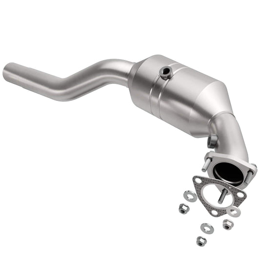 MAGNAFLOW 444066 MagnaFlow Direct-Fit Catalytic Converter 444066 (CARB Compliant)