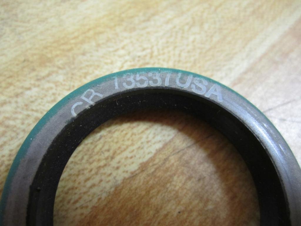 SKF 13537 Skf 13537 GREASE SEALS