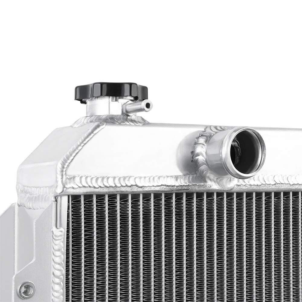 MISHIMOTO MMRAD-TUN-00V2 Mishimoto MMRAD-TUN-00V2 Performance Aluminum Radiator, Compatible With Toyota Tundra 4.7L Automatic, 2000-2006, silver