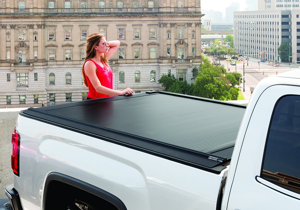 RETRAX 60488 RealTruck Retrax RetraxONE MX Retractable Truck Bed Tonneau Cover | 60488 | Fits 2019 - 2025 Chevy/GMC Silverado/Sierra 1500 w/Carbon Pro Bed 5' 10" Bed (69.9")