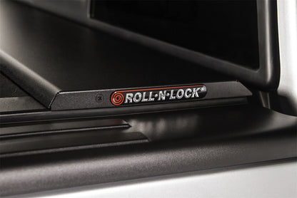 ROLL N LOCK LG103M Roll-N-Lock M-Series - 2015 Ford F-150 Little black book (LG103M)