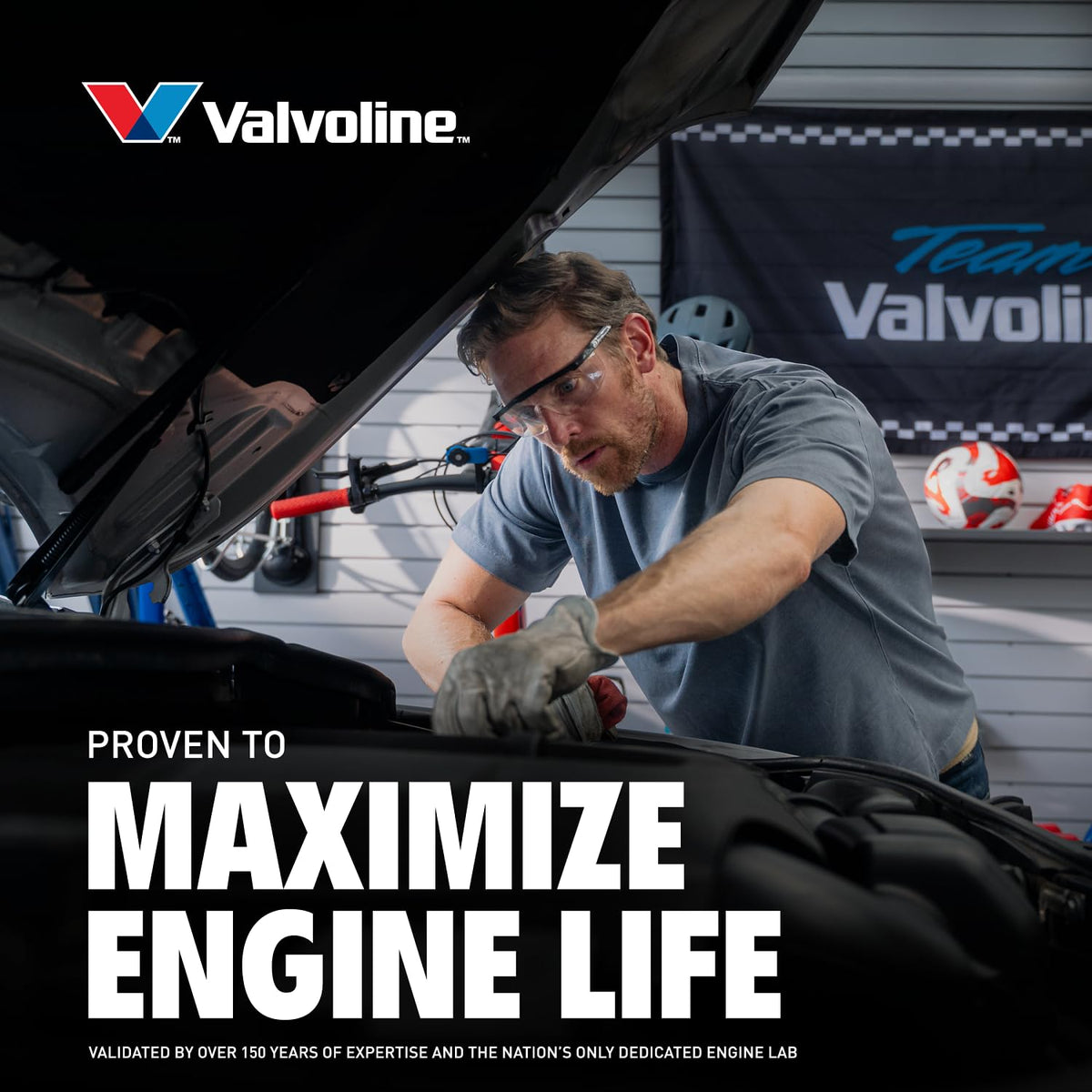 VALVOLINE 797671 Valvoline Daily Protection SAE 10W-40 Conventional Motor Oil 1 QT