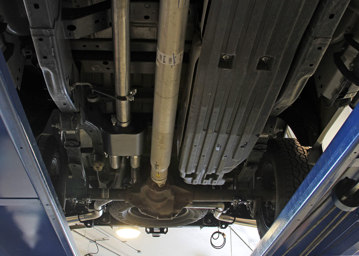 FLOWMASTER 817979 Flowmaster 817979 American Thunder Cat-Back Exhaust System