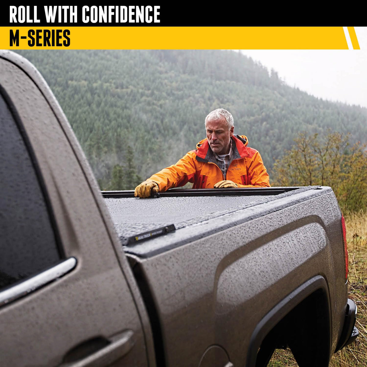 RealTruck LG132M RealTruck Roll-N-Lock M-Series Retractable Truck Bed Tonneau Cover – LG132M – Fits 2021 - 2025 Ford F-150 6' 7" Bed (78.9")