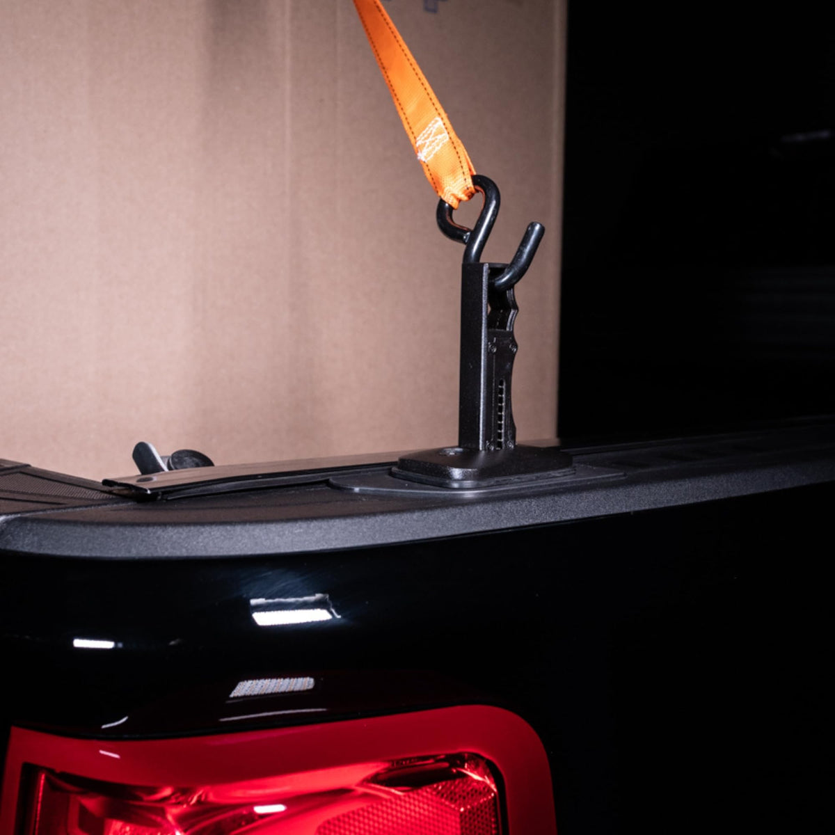 Putco Putco Push-Up Handle - Single Retractable Passenger Rear Stake Pocket Handle Fits Chevy Silverado 1500 & GMC Sierra 1500 2019-2025 & HD Models 20-25
