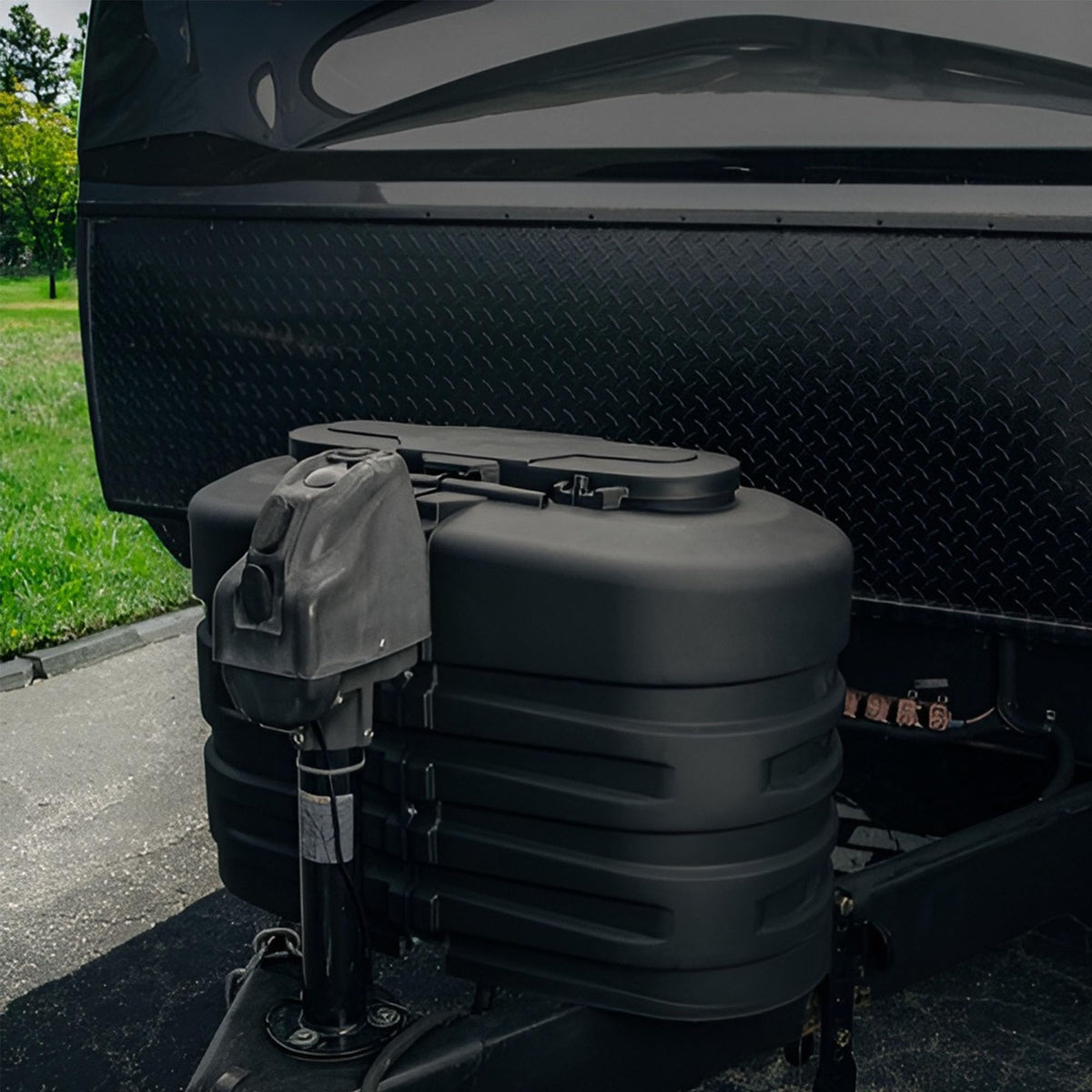 CAMCO 50502 Camco 50502 Double RV Propane Tank Cover - 20 lb., Black