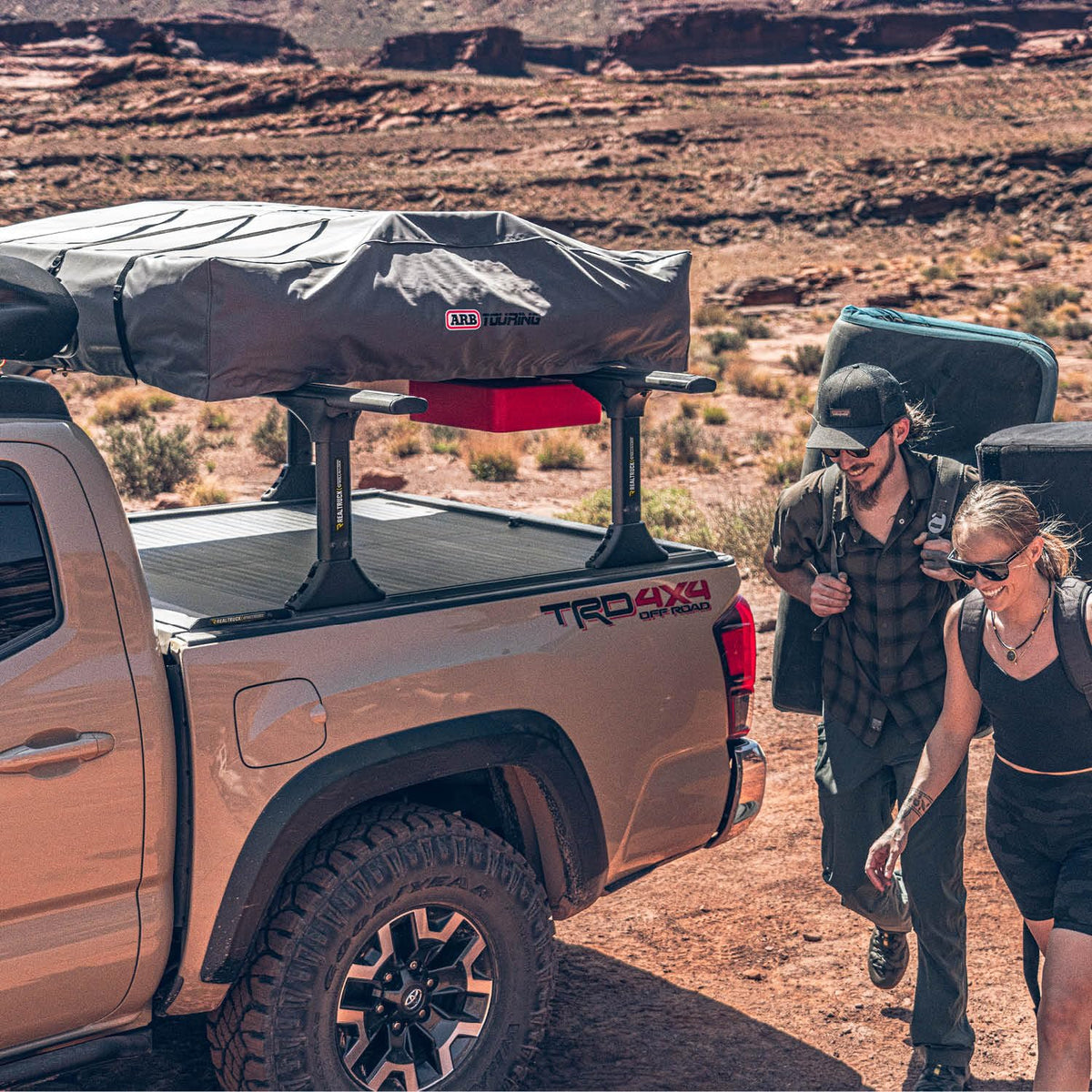 ROLL N LOCK 531A-XT RealTruck Roll-N-Lock A-Series XT Retractable Truck Bed Tonneau Cover | 531A-XT | Fits 2016 - 2023 Toyota Tacoma (w/o OE track system or Trail Edition) 6' 2" Bed (73.7")