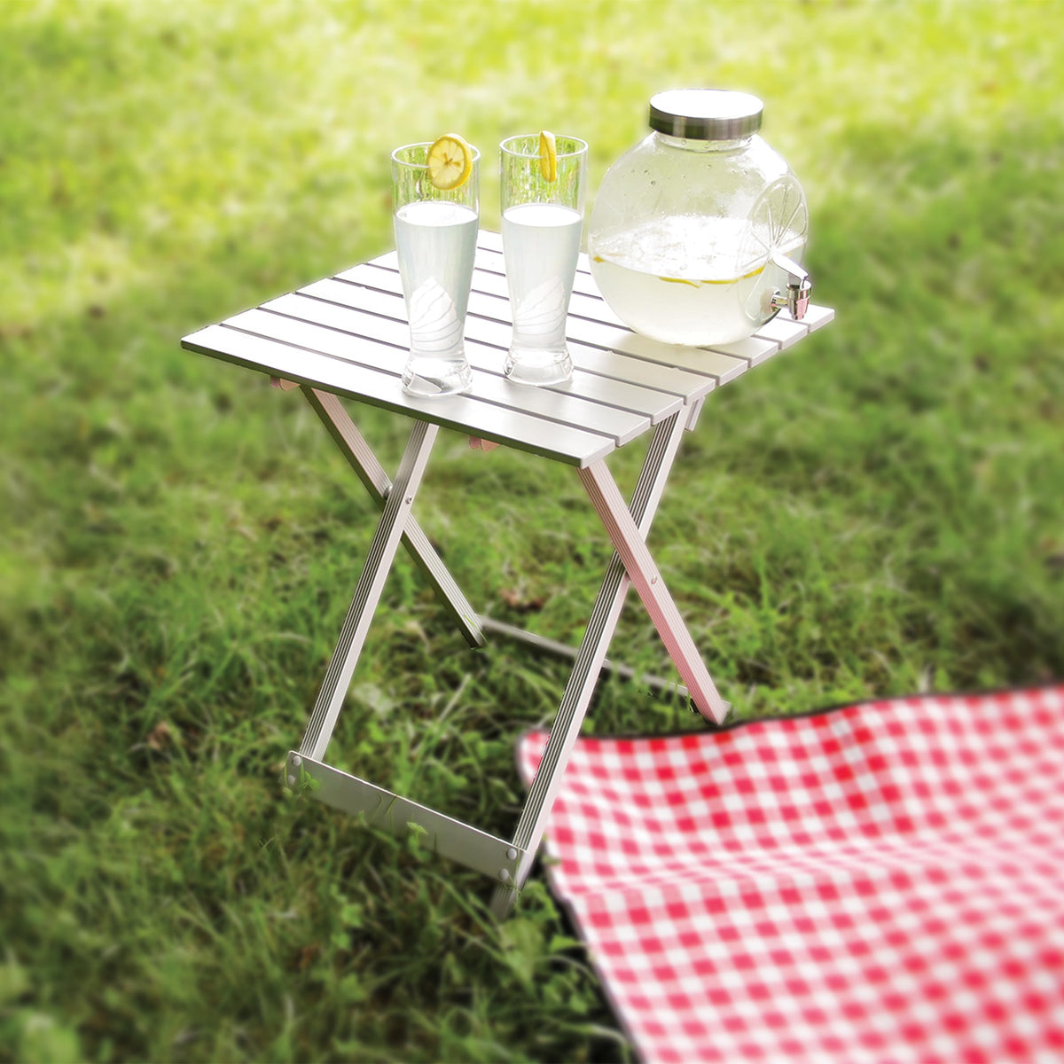 CAMCO 51891 Camco 19.5 by 20 by 24.25 Inch Large Durable Aluminum Fold Away Multi Use Outdoor Side Table for RVs, Campsites, Picnics, and Patios, Silver