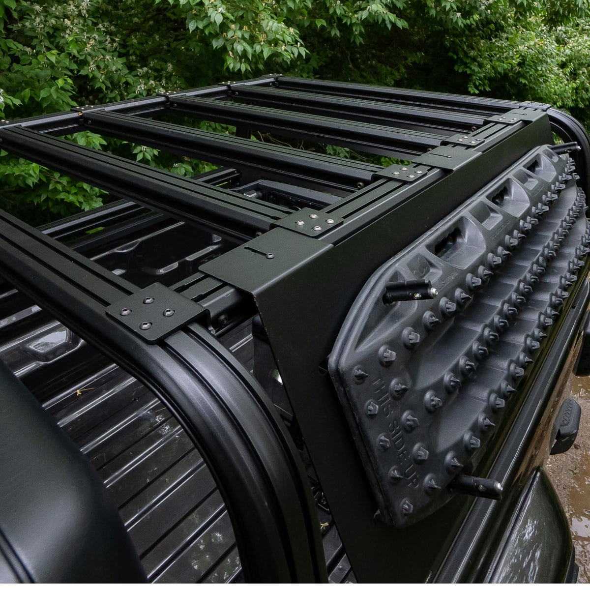 Putco 184505 Putco 184505 SEE FIT GUIDE Crossrail for 184500 - Single cross-rail with hardware