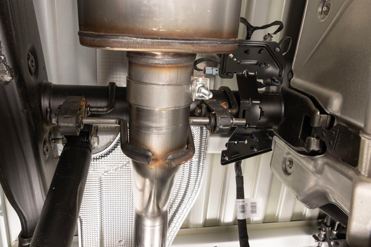 FLOWMASTER 717927 Flowmaster 717927 20-25 GM 2500/3500HD 6.6L CB FFX
