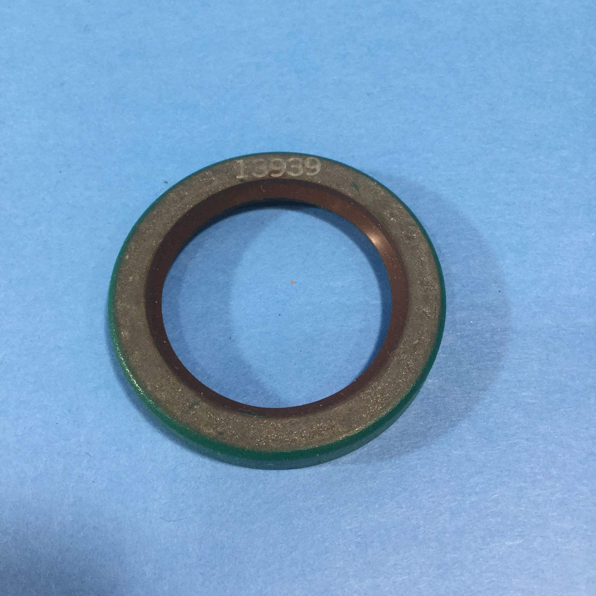 SKF 13939 Skf 13939 METRIC M.O.D. GREASE SEALS
