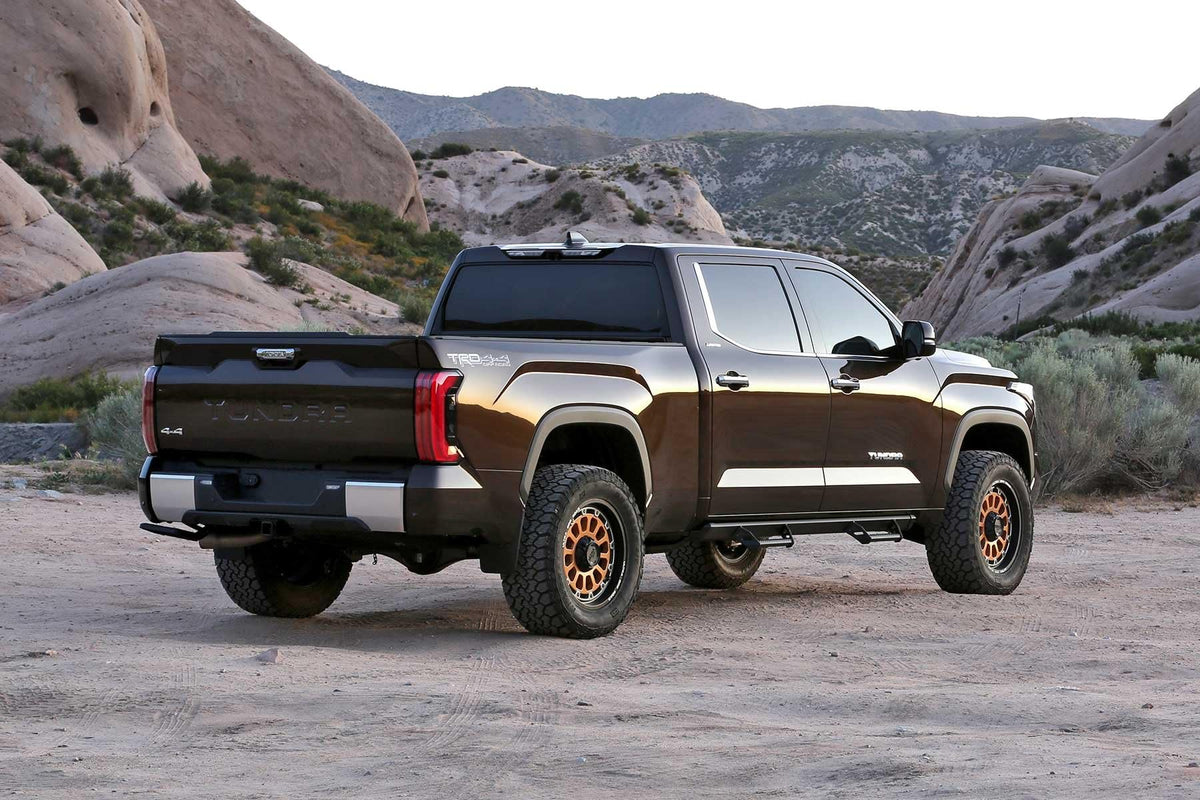 FABTECH K7086 Fabtech 3 UCA KIT W/UNIBALLS & FR SHK SPCRS & RR COIL SPACERS & RR PERF SHOCKS 2022 TUN K7086