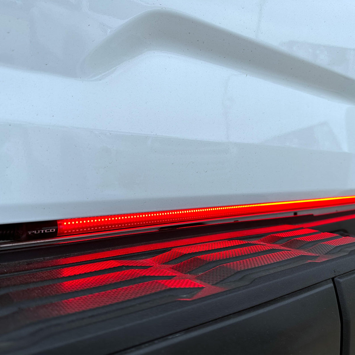 PUTCO 9203048-07 Putco 48" Blade LED Tailgate Light Bar Red/White LEDs & Plug-N-Play Quick Connect Harness - Fits Ford Ranger 2019-2023 (Only fits Models Equipped with LED OE Taillights Lights)