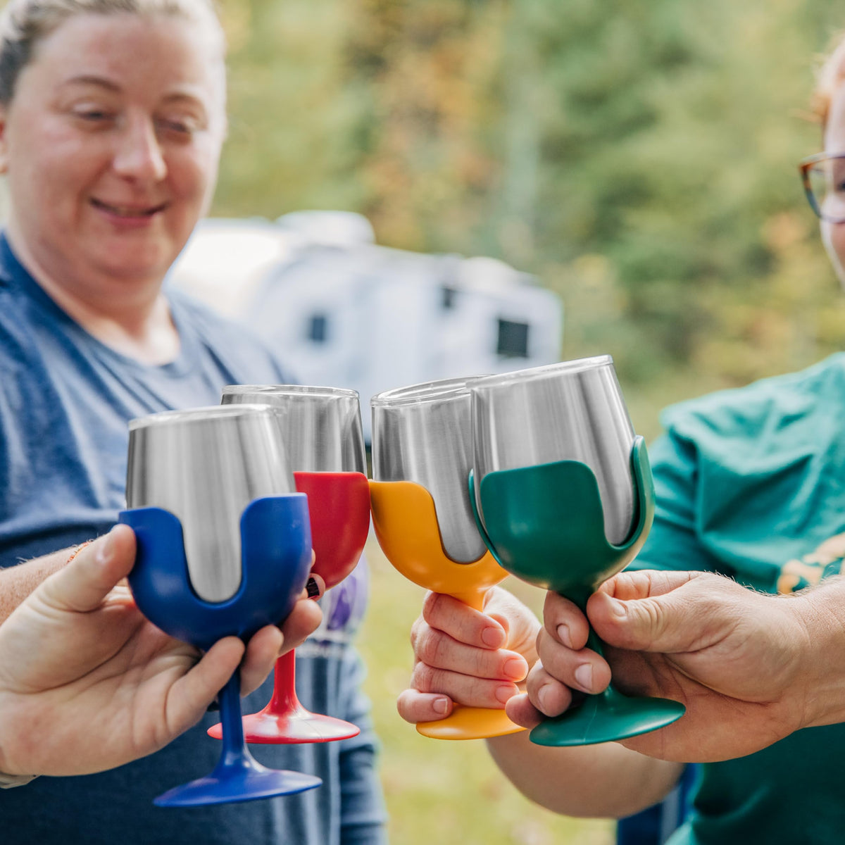 CAMCO 53465 Camco Life is Better at The Campsite Stainless Steel Wine Tumbler 4-Pack - Features Heavy Duty Double Wall Vacuum Insulation & Removable Navy, Red, Green & Yellow Stems - Holds 8-oz Each (53465)