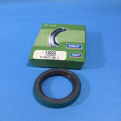 SKF 13939 Skf 13939 METRIC M.O.D. GREASE SEALS