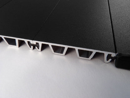 PACE EDWARDS KEF177 Pace Edwards KEF177 UltraGroove Tonneau Cover