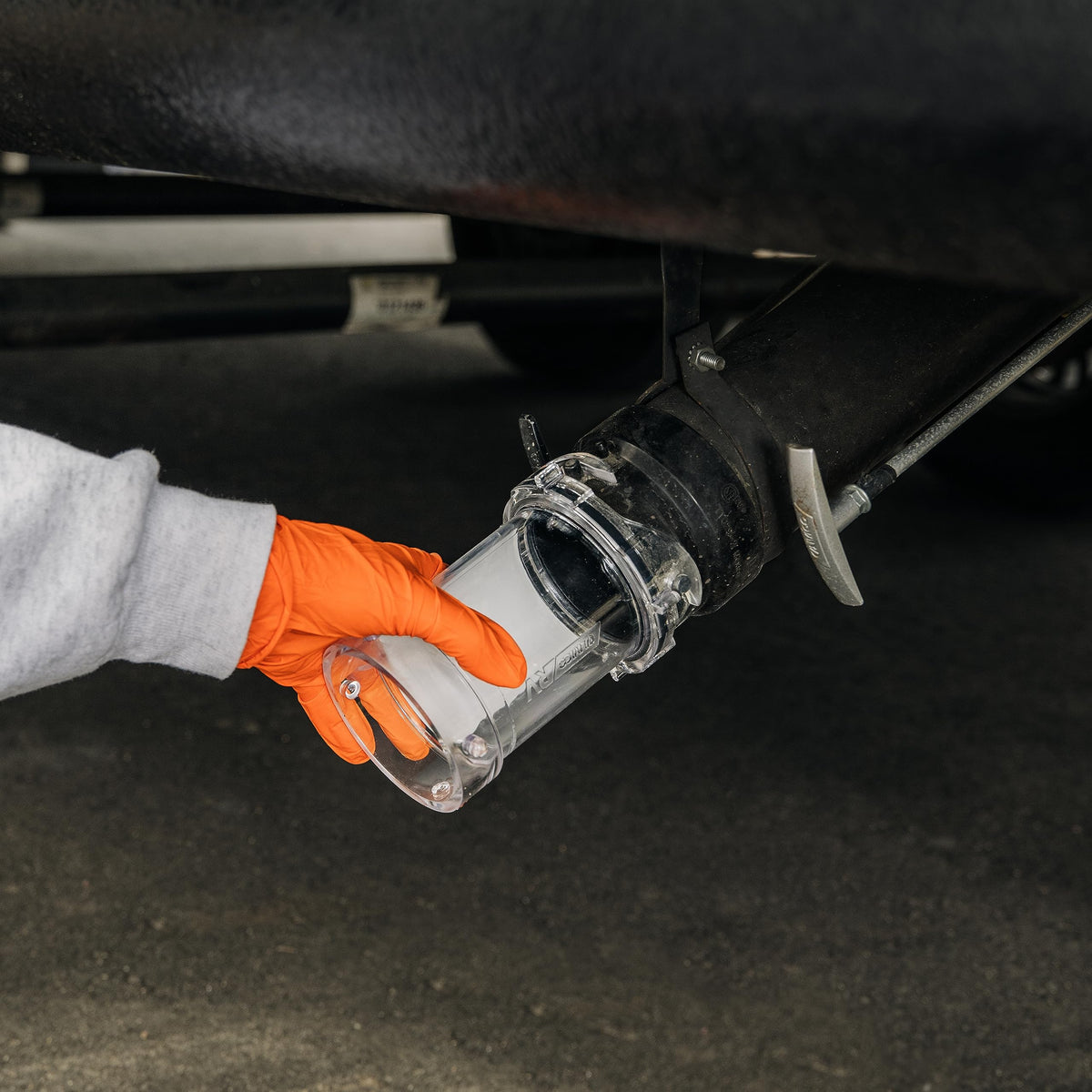 CAMCO 39572 Camco Clear RV Sewage Hose Adapter - Extend Your Sewer Hose Outlet & See When the System is Fully Rinsed - Camper Sewer Hose Extender Measures 5 Inches (39572)