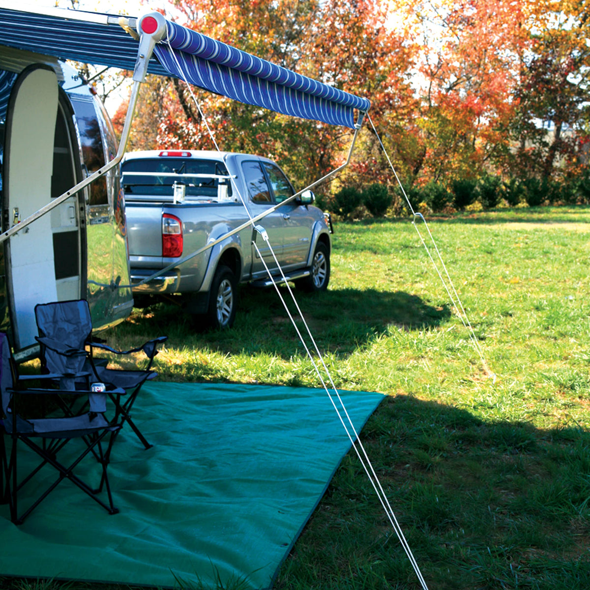 CAMCO 42563 Camco 42563 Awning Stabilizer Kit , White