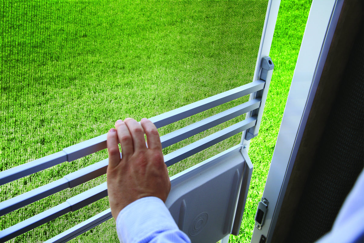 CAMCO 43977 Camco RV Screen Door Push Bar | Adjustable from 20 to 32-inches | Adds Strength and Stability to RV Screen Door | (43977)