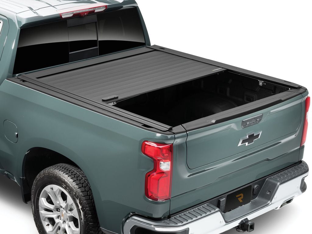 Retrax 80454 RetraxPRO MX Retractable Tonneau Fits 15-22 Colorado/Canyon 5'2" w/o Cut Outs