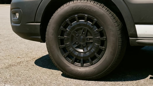 Atturo CV400 235/65R16C tire