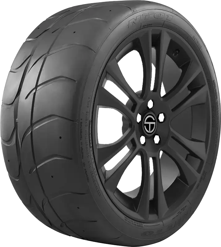 Nitto NT01 275/40R17 tire